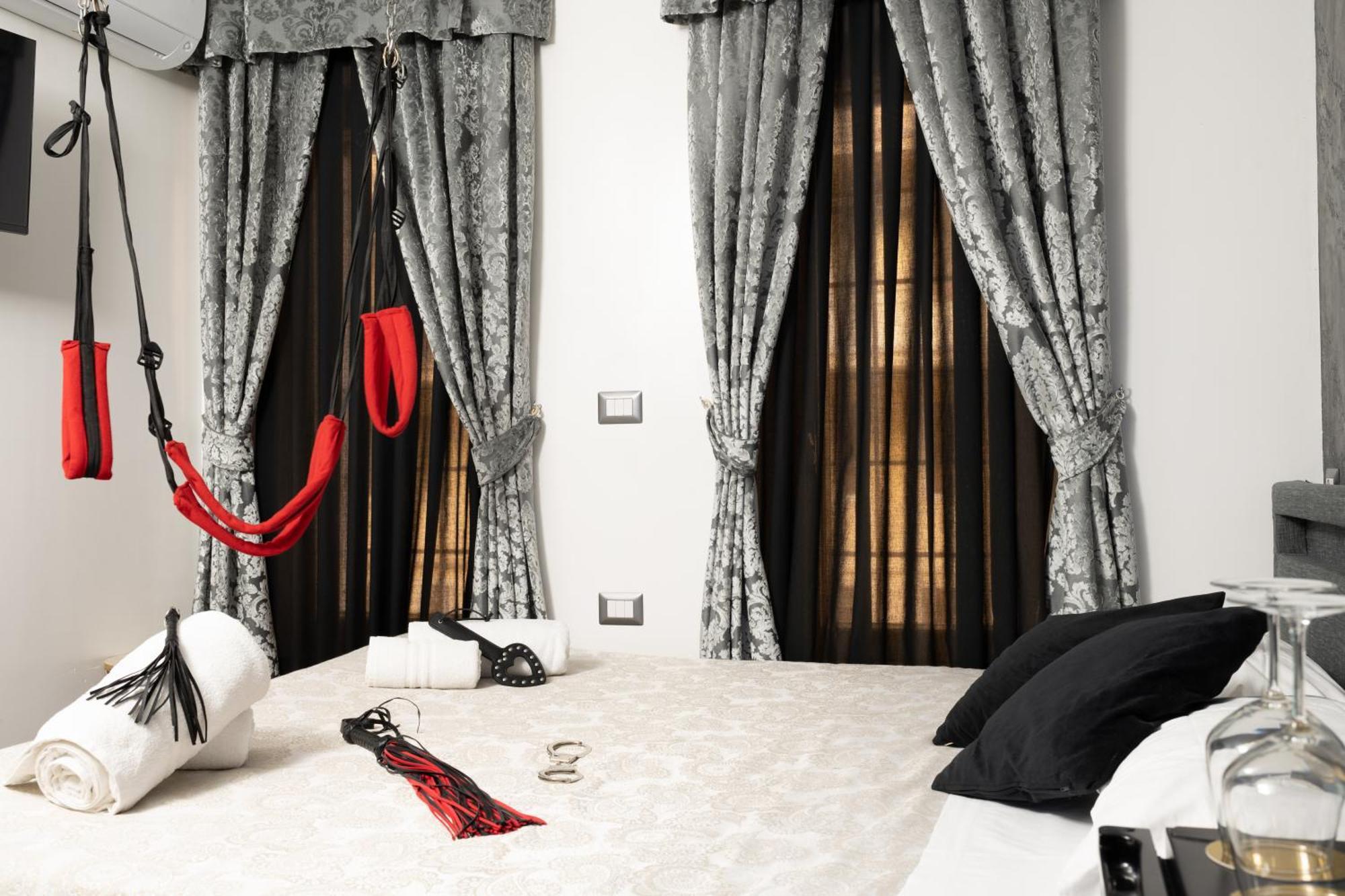 Luxury Bdsm Gasthof Rom